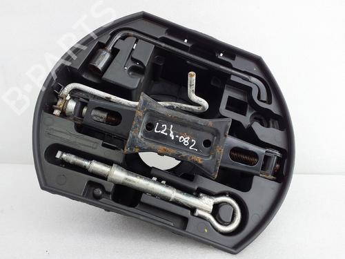 Jack Kit Jack Kit FORD FOCUS III 1.5 TDCi (120 hp) 35789879 35789879