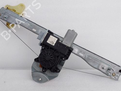 Used Front left window mechanism Front left window mechanism SMART FORFOUR Hatchback (453) electric drive (453.091) (82 hp) 35814632 35814632