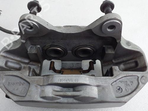 Right front brake caliper TESLA MODEL Y (5YJY) Long Range All-wheel Drive | BP35814645M104 - Image 3