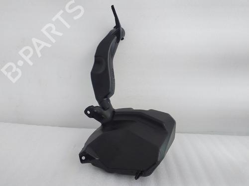 Deposito limpa vidros Deposito limpa vidros TESLA MODEL Y (5YJY) Long Range All-wheel Drive (514 hp) 35819101 35819101