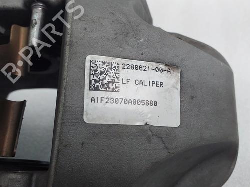 Left front brake caliper TESLA MODEL Y (5YJY) Long Range All-wheel Drive | BP35819104M105 - Image 5