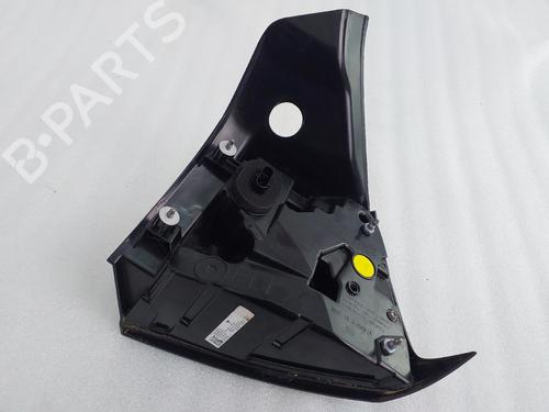 Left taillight TESLA MODEL Y (5YJY) Long Range All-wheel Drive | BP35819105C34 - Image 2