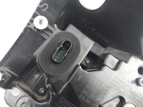 Left taillight TESLA MODEL Y (5YJY) Long Range All-wheel Drive | BP35819105C34 - Image 3