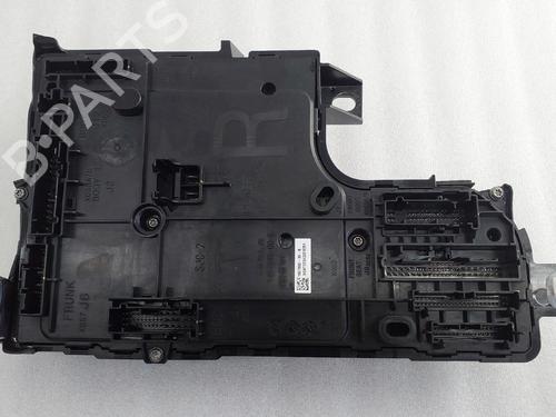 Used Electronic module Electronic module TESLA MODEL Y (5YJY) Long Range All-wheel Drive (514 hp) 35899192 35899192