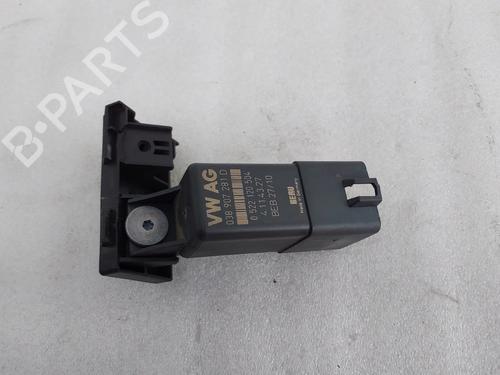 electronic-module-vw-scirocco-iii-137-138-2008-2009-2010-2011-2012-2013-2014-2015-2016-2017-2018-36026540 main image