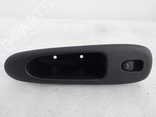 Used Right rear window switch Right rear window switch ALFA ROMEO 156 Sportwagon (932_) 1.9 JTD 16V (932BXE00) (140 hp) 36026543 36026543