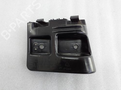 Used Rear bumper bracket Rear bumper bracket TESLA MODEL Y (5YJY) Long Range All-wheel Drive (514 hp) 36038659 36038659