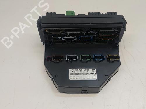 Used Fuse box Fuse box MERCEDES-BENZ E-CLASS (W212) E 220 BlueTEC 4-matic (212.011) (170 hp) 36088733 36088733