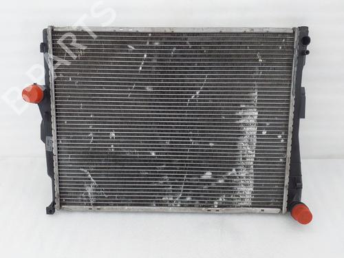 Używane Chłodnica wody Chłodnica wody BMW 3 Touring (E46) 320 d (136 hp) 36163500 36163500