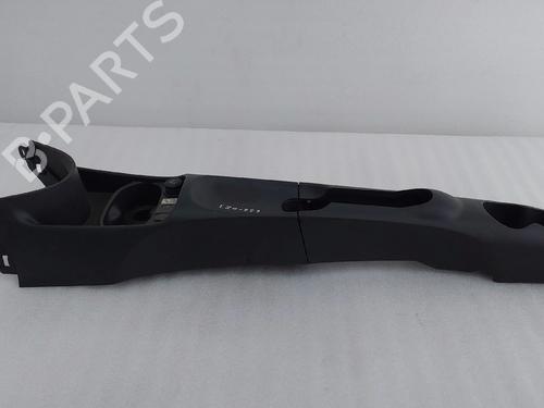 Bracciolo centrale Bracciolo centrale FIAT 500 (312_) 1.3 D Multijet (312AXB1A) (75 hp) 36221104 36221104
