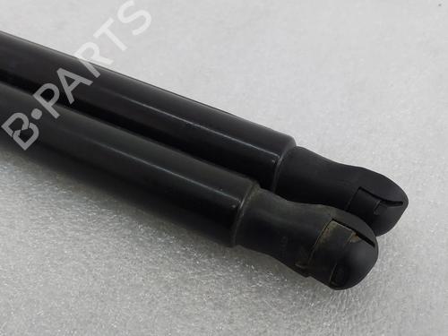 Tailgate lift support RENAULT CLIO V (B7_) 1.0 LPG (B7MT) | BP36232772C138 - Image 3