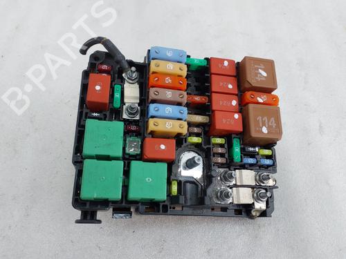 Used Fuse box Fuse box PEUGEOT 208 II (UB_, UP_, UW_, UJ_) 1.5 BlueHDI 100 (102 hp) 36263939 36263939