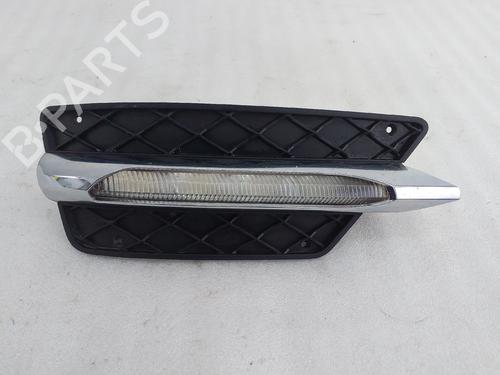 right-daytime-light-mercedes-benz-c-class-w204-2007-2008-2009-2010-2011-2012-2013-2014-2015-36274700 main image