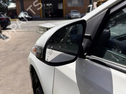 Used Left mirror Left mirror TOYOTA AURIS VAN Hatchback Van (_E18_) 1.4 D-4D (NDE180_) (90 hp) 36357316 36357316