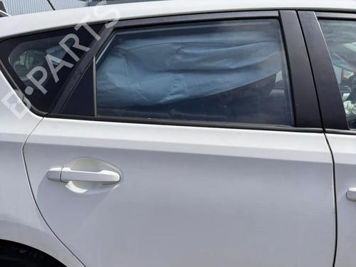 Used Right rear door Right rear door TOYOTA AURIS VAN Hatchback Van (_E18_) 1.4 D-4D (NDE180_) (90 hp) 36357312 36357312