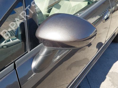 Retrovisor esquerdo Retrovisor esquerdo FIAT LINEA (323_, 110_) 1.3 D Multijet (323AXB11, 323AXB1A) (90 hp) 36411254 36411254