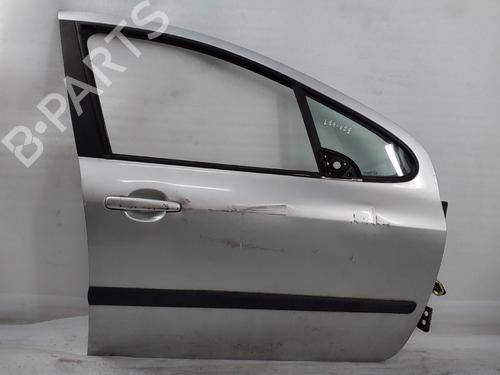 Used Right front door Right front door PEUGEOT 307 (3A/C) 1.4 (75 hp) 36474803 36474803