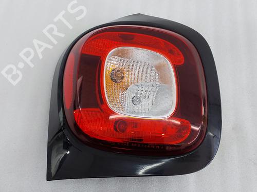 venstre-baklys-smart-forfour-hatchback-453-2014-33676312 main image