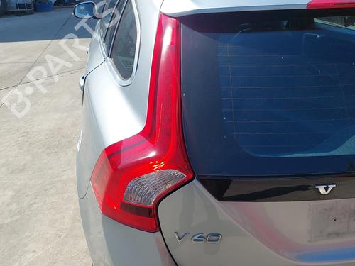 Venstre baglygte Venstre baglygte VOLVO V60 I (155) D6 Hybrid AWD (280 hp) 36646581 36646581