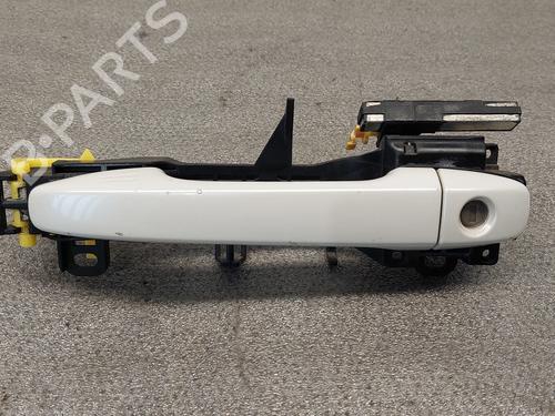 Venstre foran utvendig håndtak Venstre foran utvendig håndtak TOYOTA PRIUS PLUS (_W4_) 1.8 Hybrid (ZVW40W, ZVW41W) (136 hp) 36778840 36778840