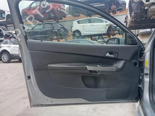 front-left-panel-volvo-c30-533-2006-2007-2008-2009-2010-2011-2012-2013-36810289 main image