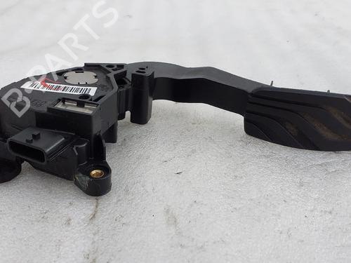 Used Pedal Pedal 36885846 36885846