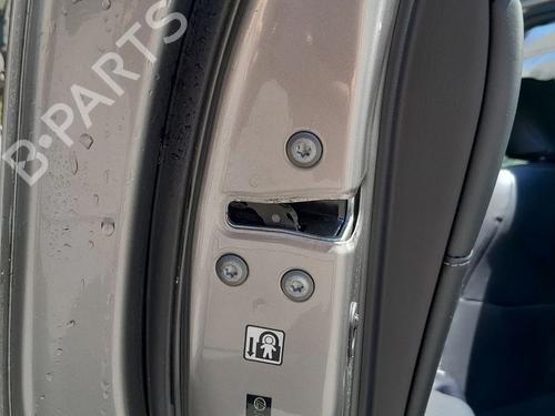 Venstre bagtil lås Venstre bagtil lås LEXUS CT (ZWA10_) 200h (ZWA10_, ZWA10R) (136 hp) 37004697 37004697