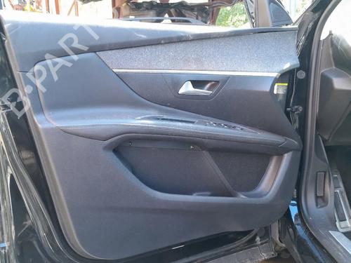 Venstre frontpanel Venstre frontpanel PEUGEOT 3008 II SUV (MC_, MR_, MJ_, M4_) 1.2 THP/ PureTech 130 (MRHNSM, MRHNSU, MRHNSJ, MRHNYW,... (131 hp) 37031872 37031872