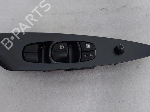 Used Left front window switch Left front window switch 37081345 37081345