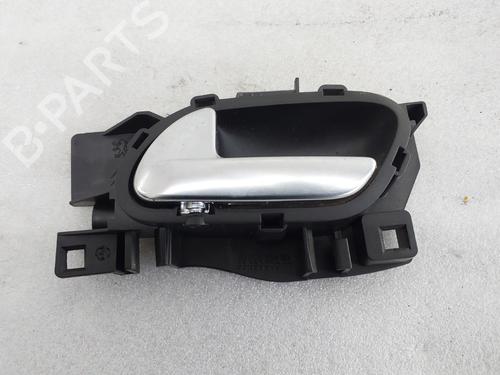 Used Rear left interior door handle Rear left interior door handle 37152001 37152001