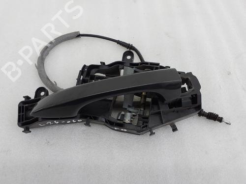 Used Front right exterior door handle Front right exterior door handle 37196610 37196610