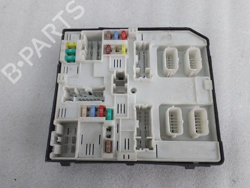 Sikringsdåse Sikringsdåse RENAULT SCÉNIC III (JZ0/1_) 1.5 dCi (110 hp) 37401417 37401417