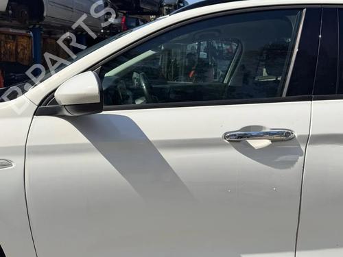 left-front-door-fiat-tipo-estate-356_-357_-2016-37401430 main image