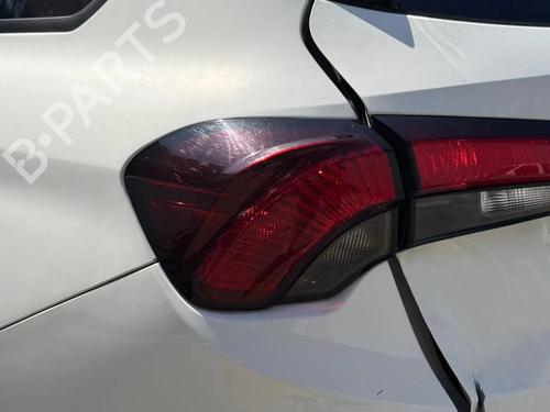left-taillight-fiat-tipo-estate-356_-357_-2016-37401428 main image