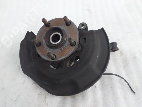 Mangueta delantera izquierda Mangueta delantera izquierda TOYOTA AURIS VAN Hatchback Van (_E18_) 1.4 D-4D (NDE180_) (90 hp) 37423236 37423236