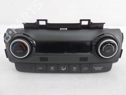 Used Climate control Climate control 37522756 37522756