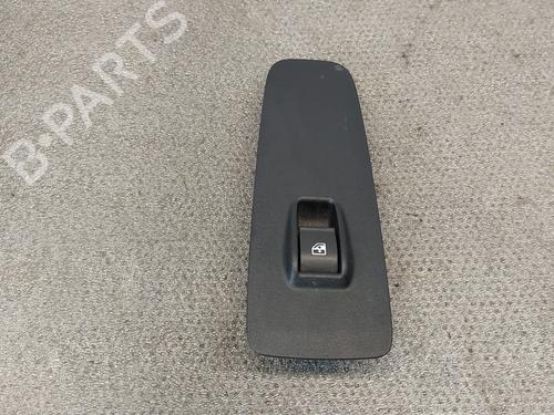 right-front-window-switch-fiat-ducato-platformchassis-250_-2006-37539019 main image