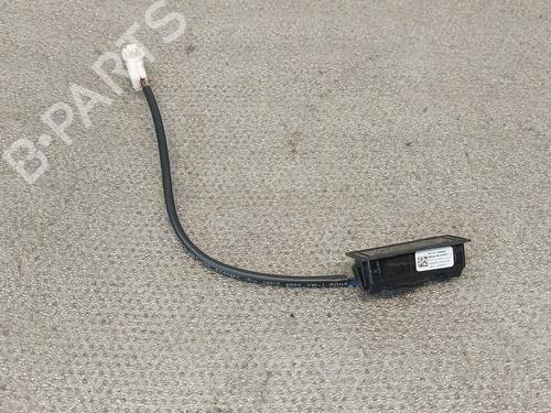 Used Tailgate handle Tailgate handle 37606988 37606988