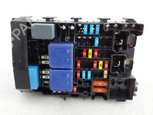 Used Fuse box Fuse box 37639788 37639788