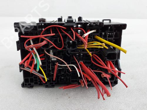 Fuse box RENAULT MEGANE IV Hatchback (B9A/M/N_) 1.5 dCi 110 (B9A3) | BP37639788E1 - Image 2