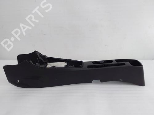Used Armrest / Center console Armrest / Center console 37671815 37671815