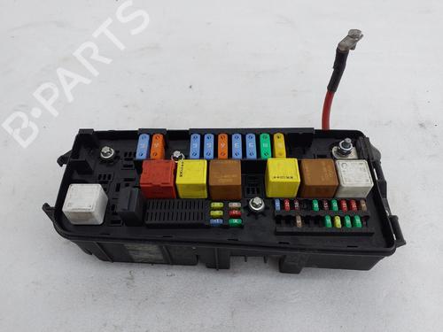 Used Fuse box Fuse box 37716670 37716670