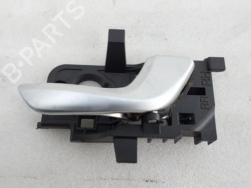 Used Rear right interior door handle Rear right interior door handle 38067417 38067417