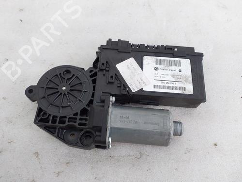 Moteur de lève-vitre arrière gauche Moteur de lève-vitre arrière gauche 38339826 38339826
