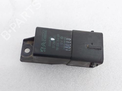 electronic-module-citroen-ds3-sa_-2009-2010-2011-2012-2013-2014-2015-2016-38709915 main image