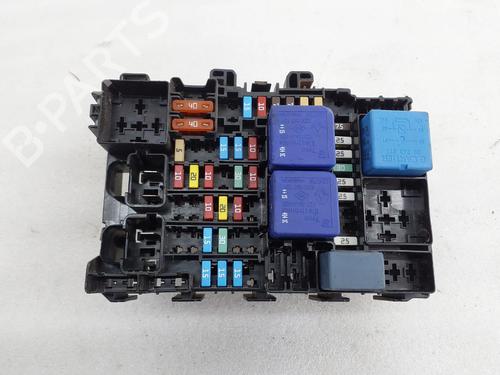 Used Fuse box Fuse box 38874762 38874762