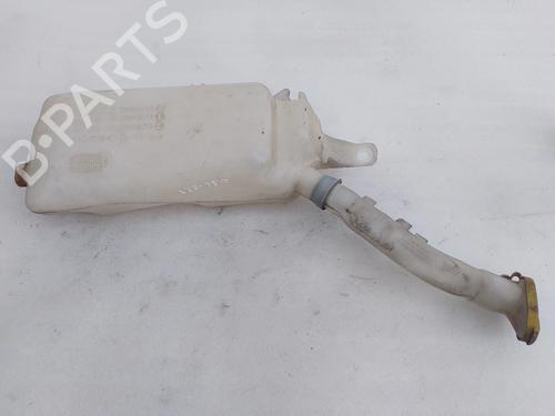 Used Windscreen washer tank Windscreen washer tank 38937772 38937772