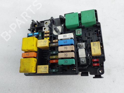 Used Fuse box Fuse box 38937785 38937785