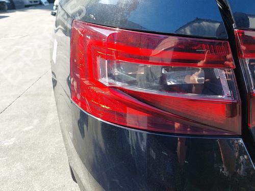 Used Left taillight Left taillight 39209110 39209110