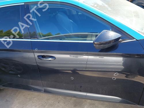 Used Right front door Right front door 39411597 39411597